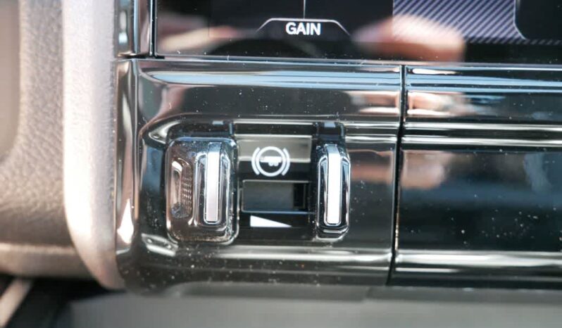 
 RAM 1500 full									
