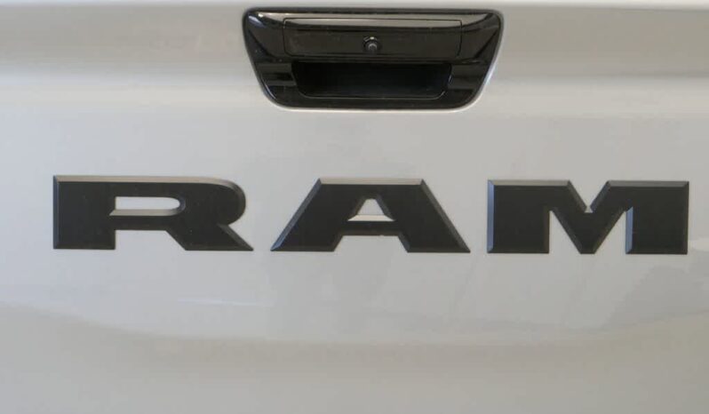 
 RAM 1500 full									