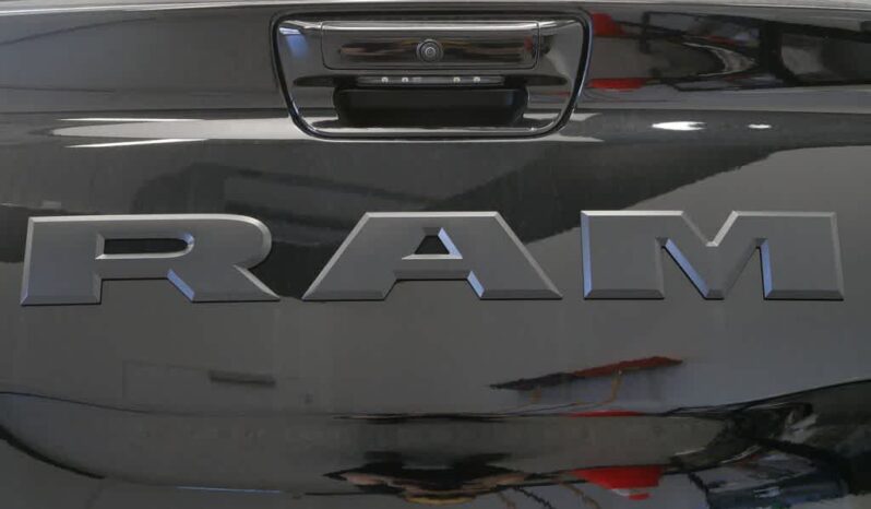 
 RAM 1500 full									