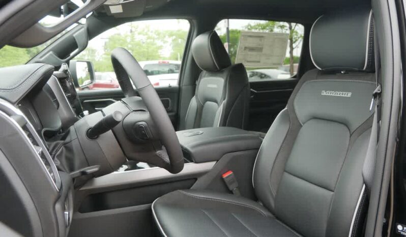 
 RAM 1500 full									