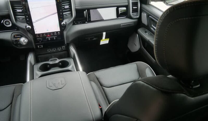 
 RAM 1500 full									