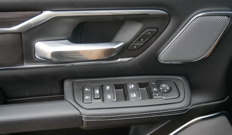 
 RAM 1500 full									