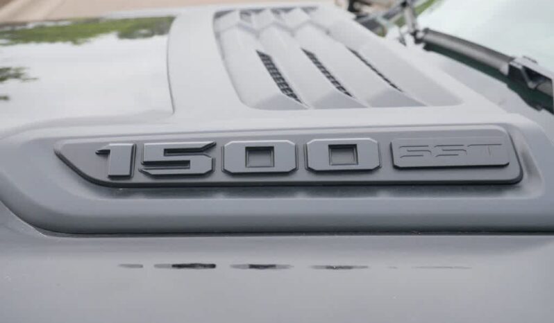 
 RAM 1500 full									