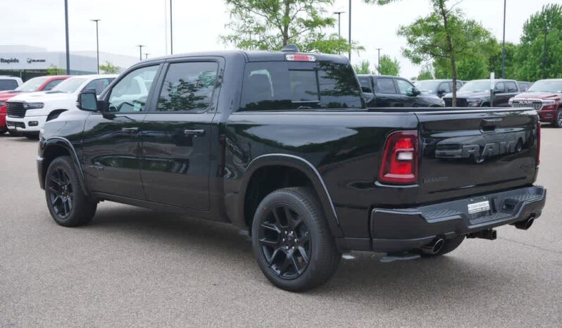
 RAM 1500 full									