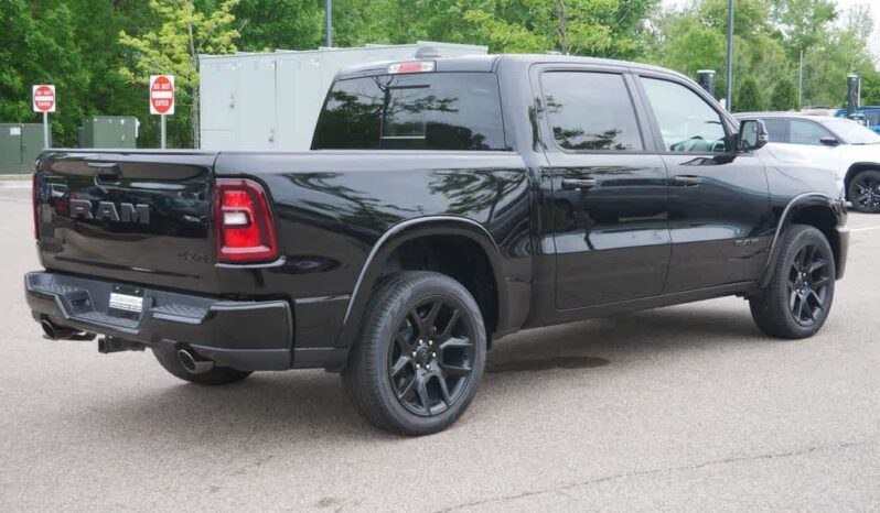 
 RAM 1500 full									
