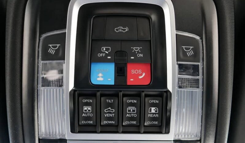 
 RAM 1500 full									