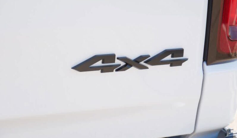 
 RAM 1500 full									