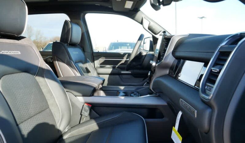 
 RAM 1500 full									
