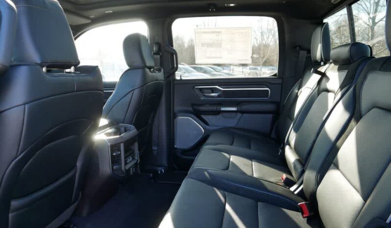 
 RAM 1500 full									