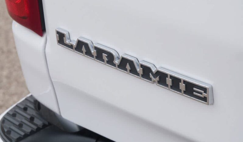 
 RAM 1500 full									