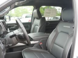 
 RAM 1500 full									