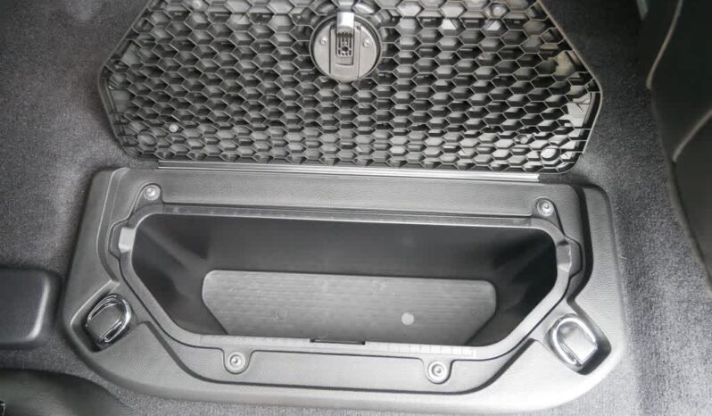 
 RAM 1500 full									