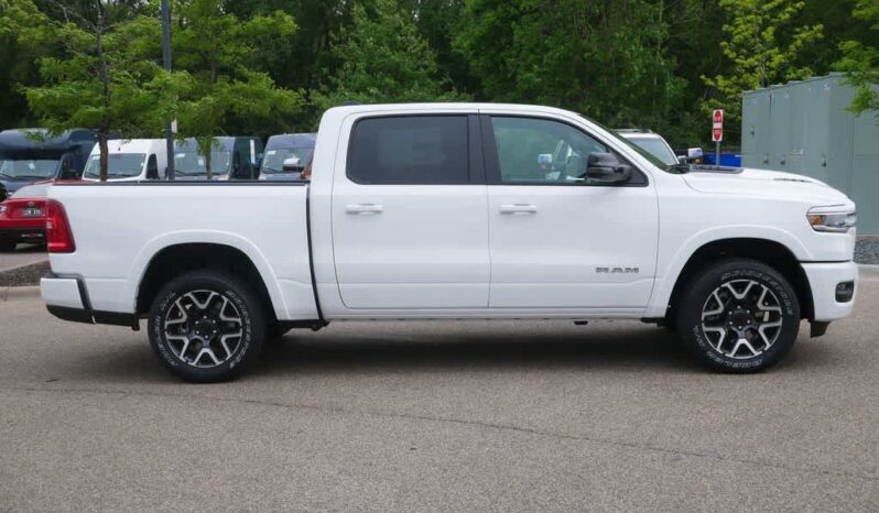 
 RAM 1500 full									