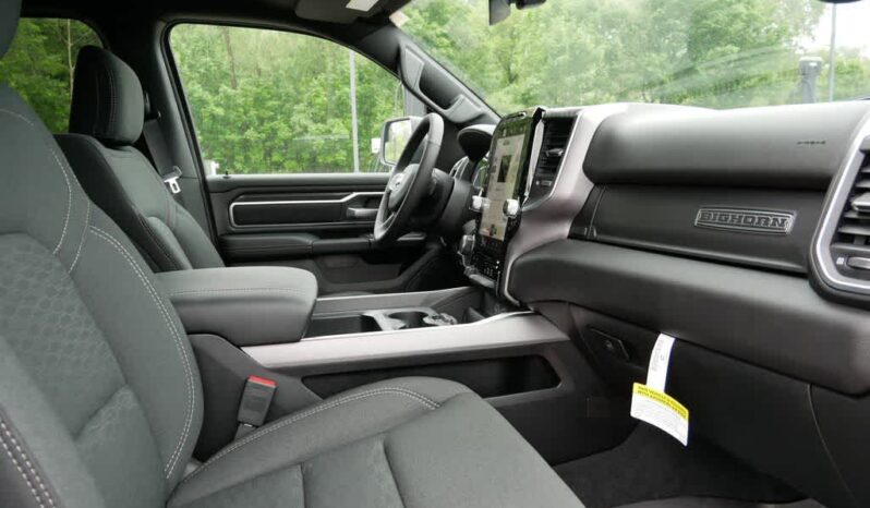 
 RAM 1500 full									