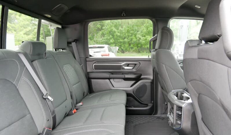 
 RAM 1500 full									