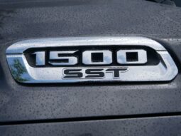 
 RAM 1500 full									