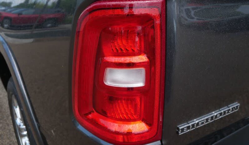 
 RAM 1500 full									