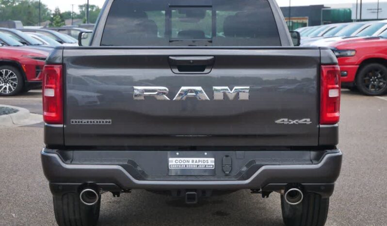 
 RAM 1500 full									