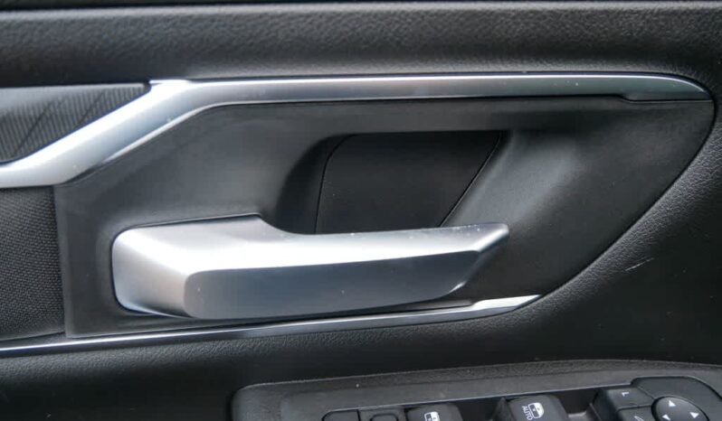 
 RAM 1500 full									