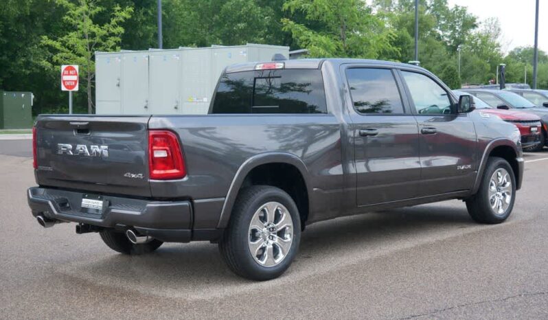 
 RAM 1500 full									