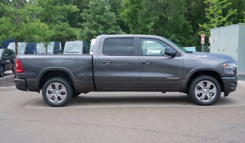 
 RAM 1500 full									