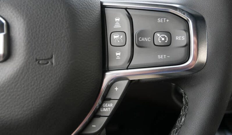 
 RAM 1500 full									