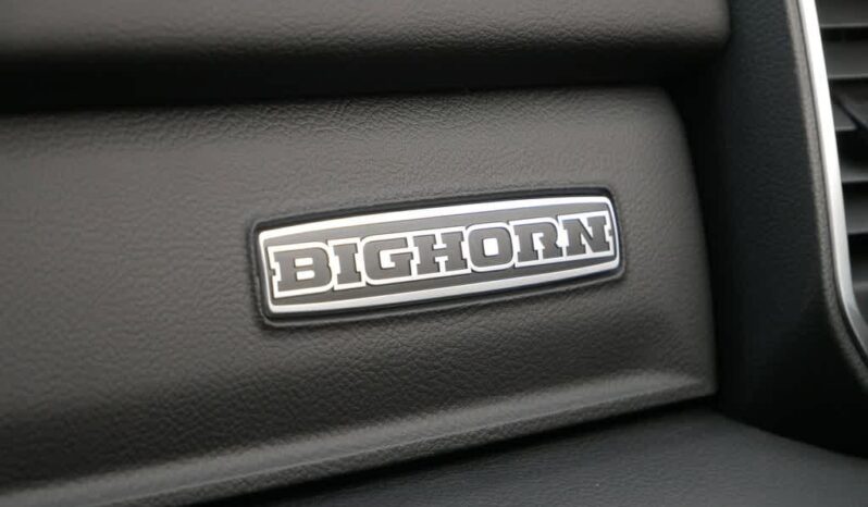 
 RAM 1500 full									