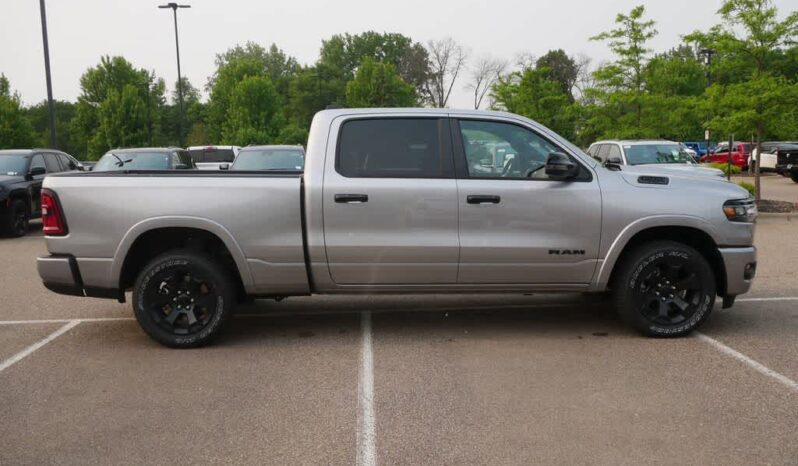 
 RAM 1500 full									