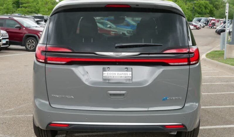 
 Chrysler Pacifica full									
