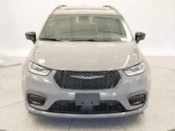 
 Chrysler Pacifica full									