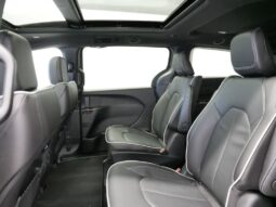 
 Chrysler Pacifica full									
