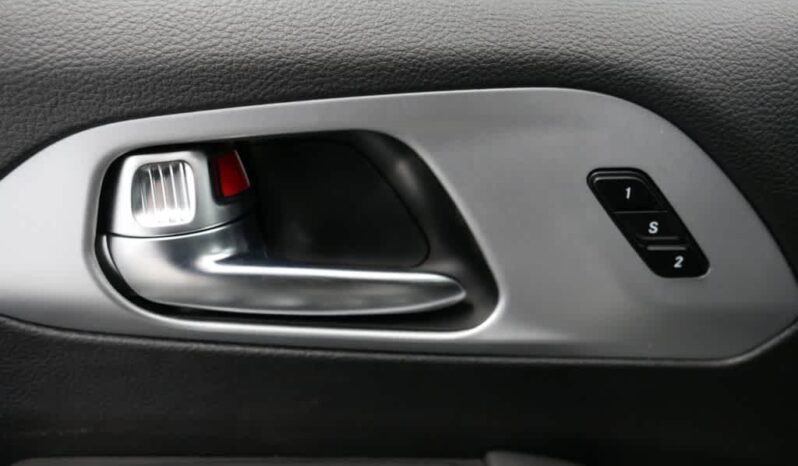
 Chrysler Pacifica full									