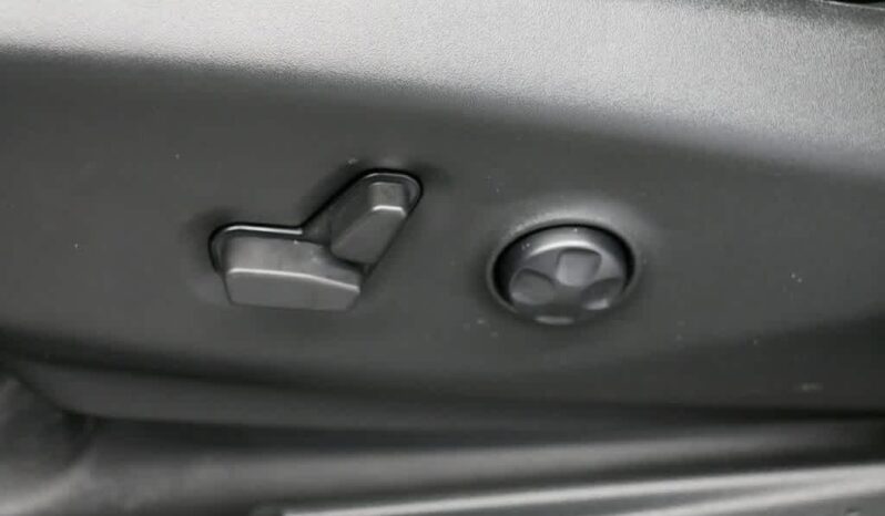 
 Chrysler Pacifica full									