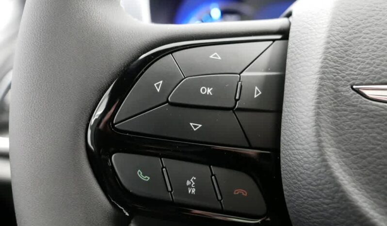 
 Chrysler Pacifica full									