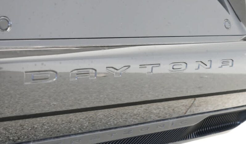
 Dodge Charger Daytona full									