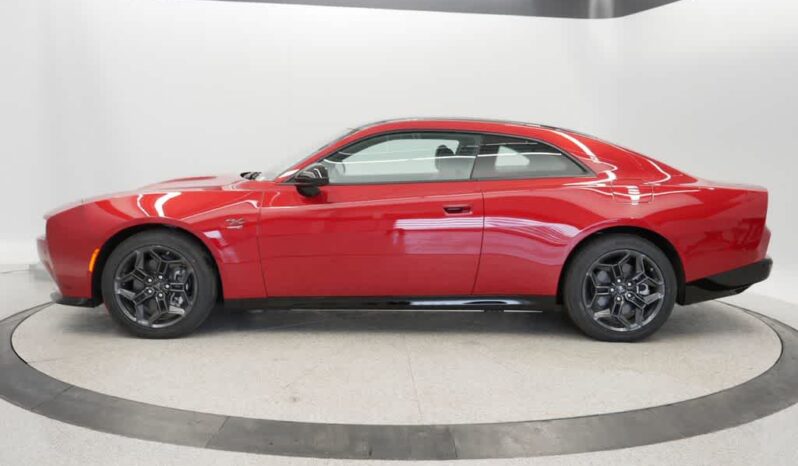 
 Dodge Charger Daytona full									