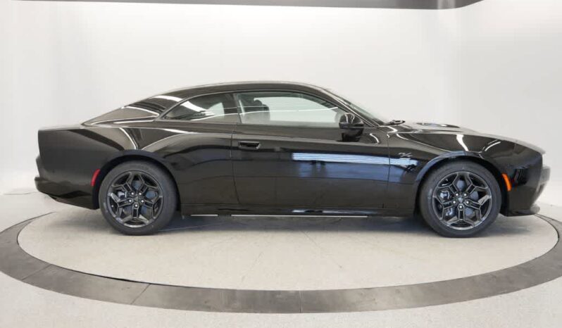 
 Dodge Charger Daytona full									