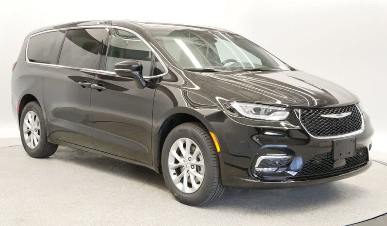 
 Chrysler Pacifica full									