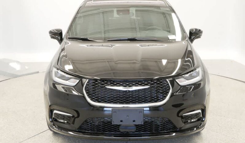 
 Chrysler Pacifica full									
