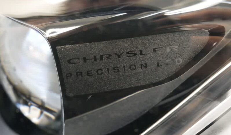 
 Chrysler Pacifica full									