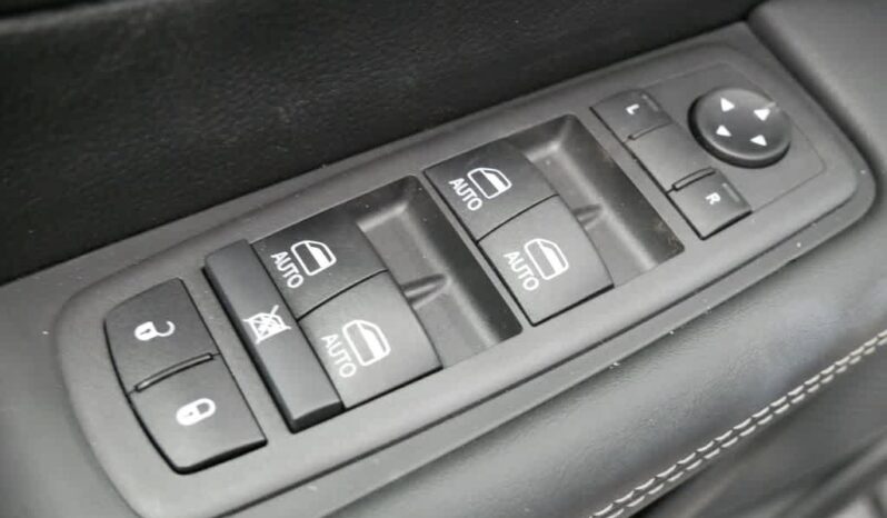 
 Chrysler Pacifica full									