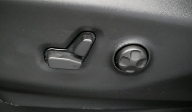 
 Chrysler Pacifica full									