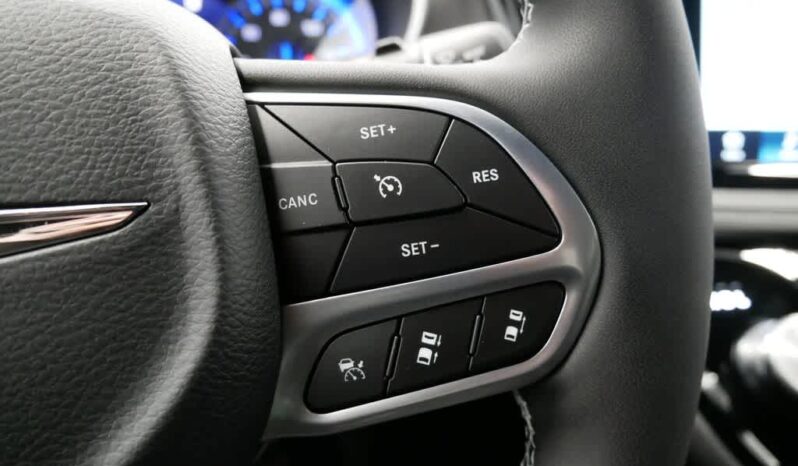 
 Chrysler Pacifica full									