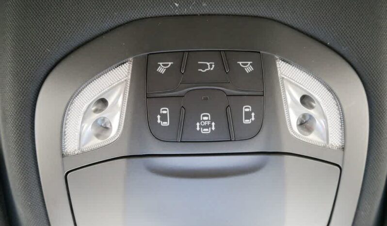 
 Chrysler Pacifica full									