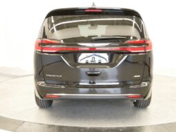 
 Chrysler Pacifica full									