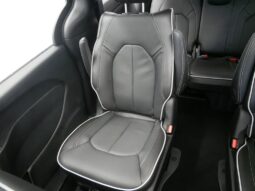 
 Chrysler Pacifica full									