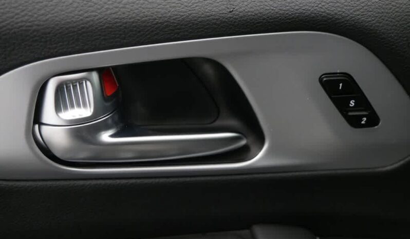 
 Chrysler Pacifica full									