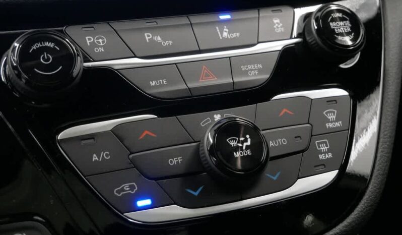 
 Chrysler Pacifica full									
