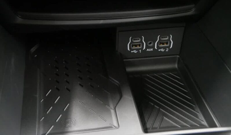 
 Chrysler Pacifica full									