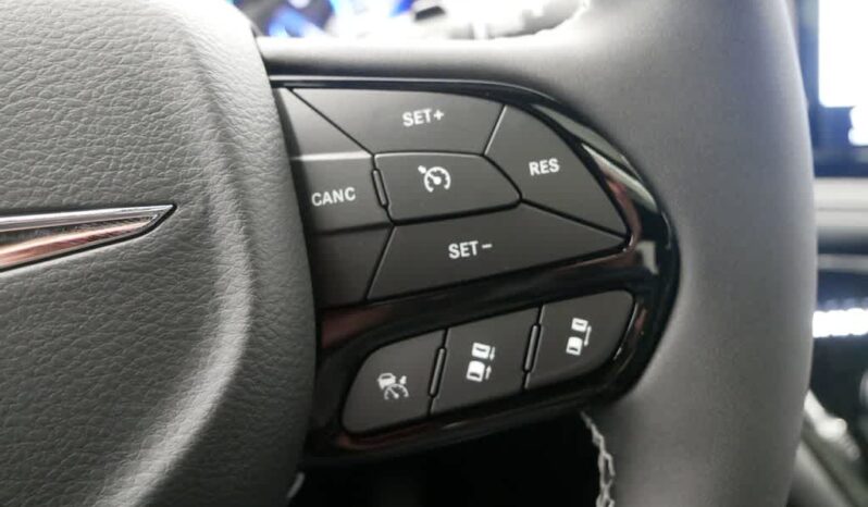 
 Chrysler Pacifica full									